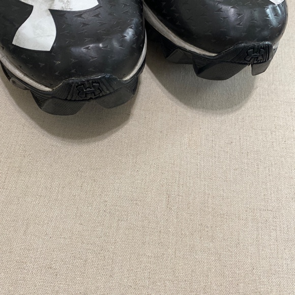 Under Armour clutch fit football cleats high Mens size 10 - Picture 6 of 9